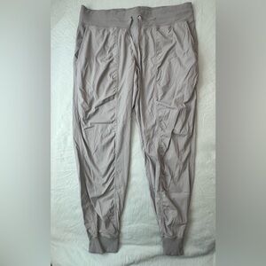 Lululemon Dance Studio Joggers 7/8 Womens 14 Silver grey